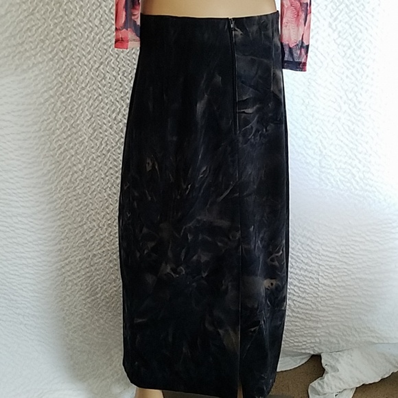 Wildlife sportswear skirt - Picture 2 of 8